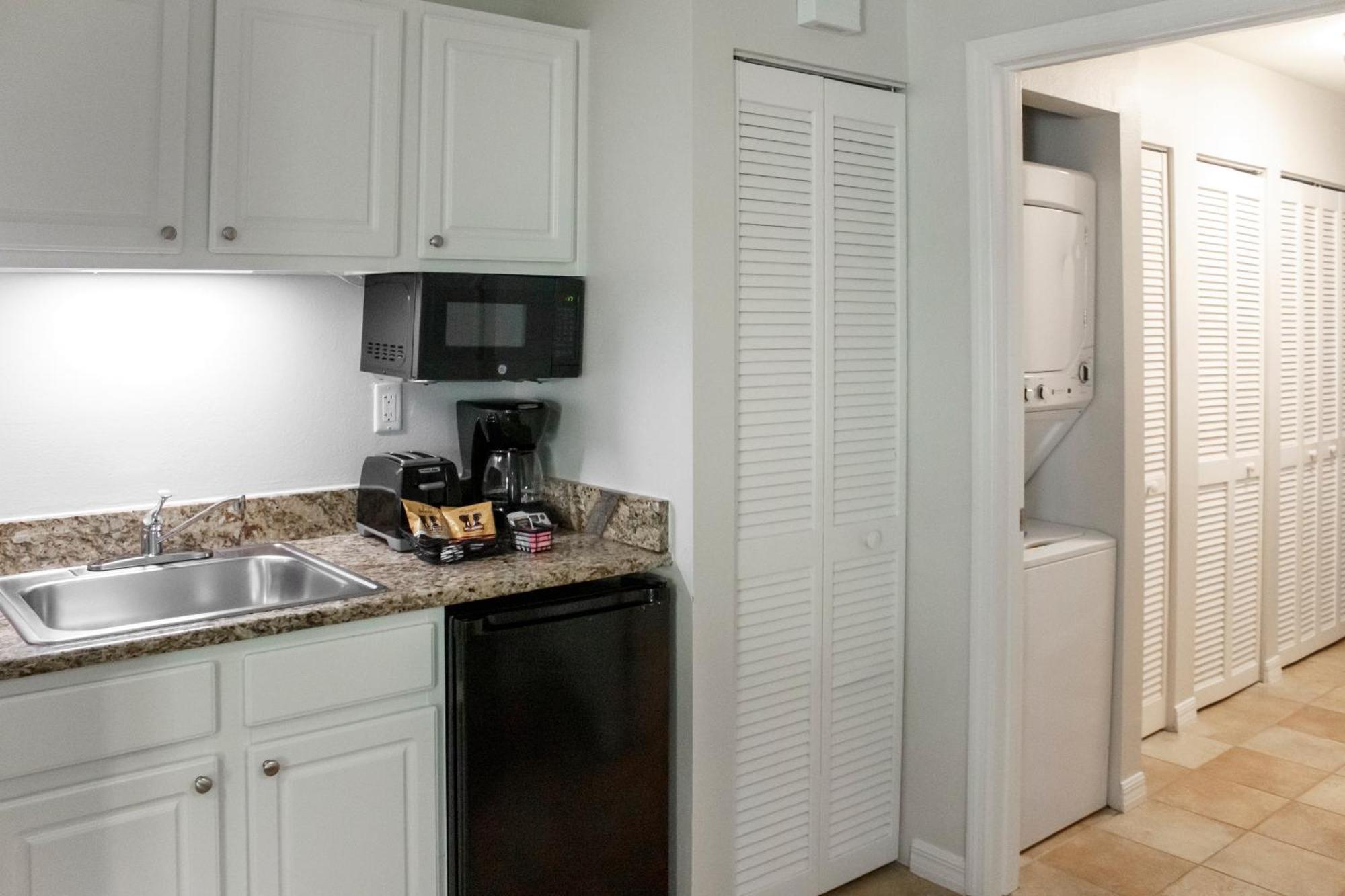 Barefoot'N Resort Kissimmee Orlando เซเลเบรชัน ห้อง รูปภาพ